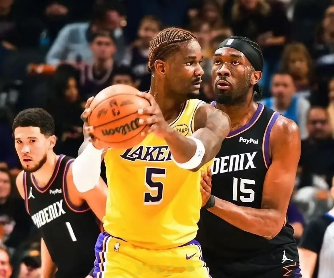 艾顿和马威的对比数据出炉啦！艾顿打了46场，场均28.2分钟，能拿下13.2分8