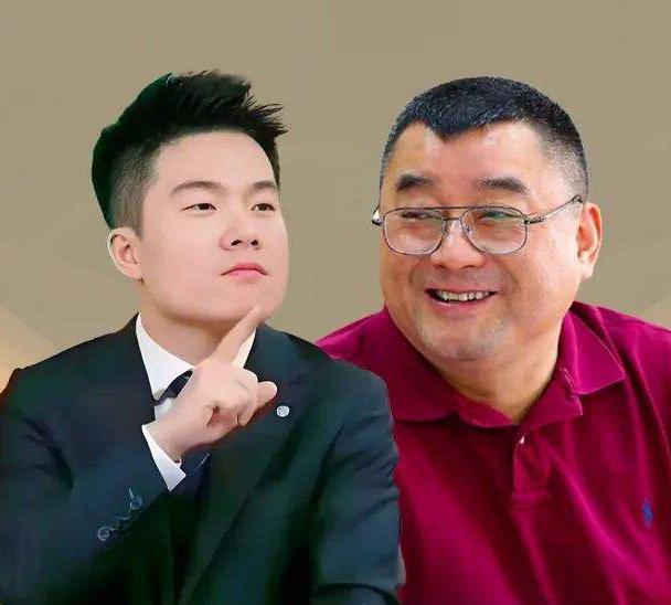 终于知道为什么聂圣哲要怼董宇辉了原因很简单不是因为他嫉妒董宇辉年纪轻成就大，