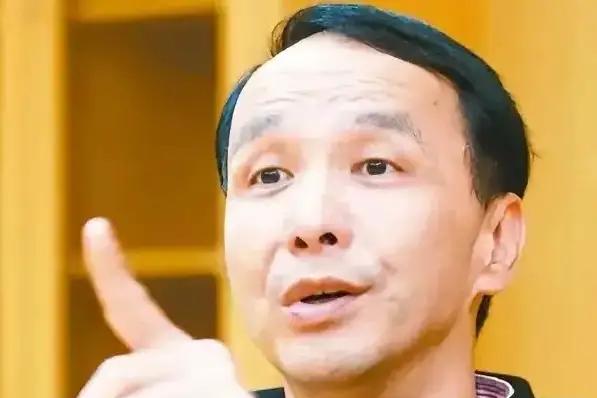 谁也没料到，大陆公安依法查办“台独”顽固分子沈伯洋的消息刚一公布，最先跳出来发声