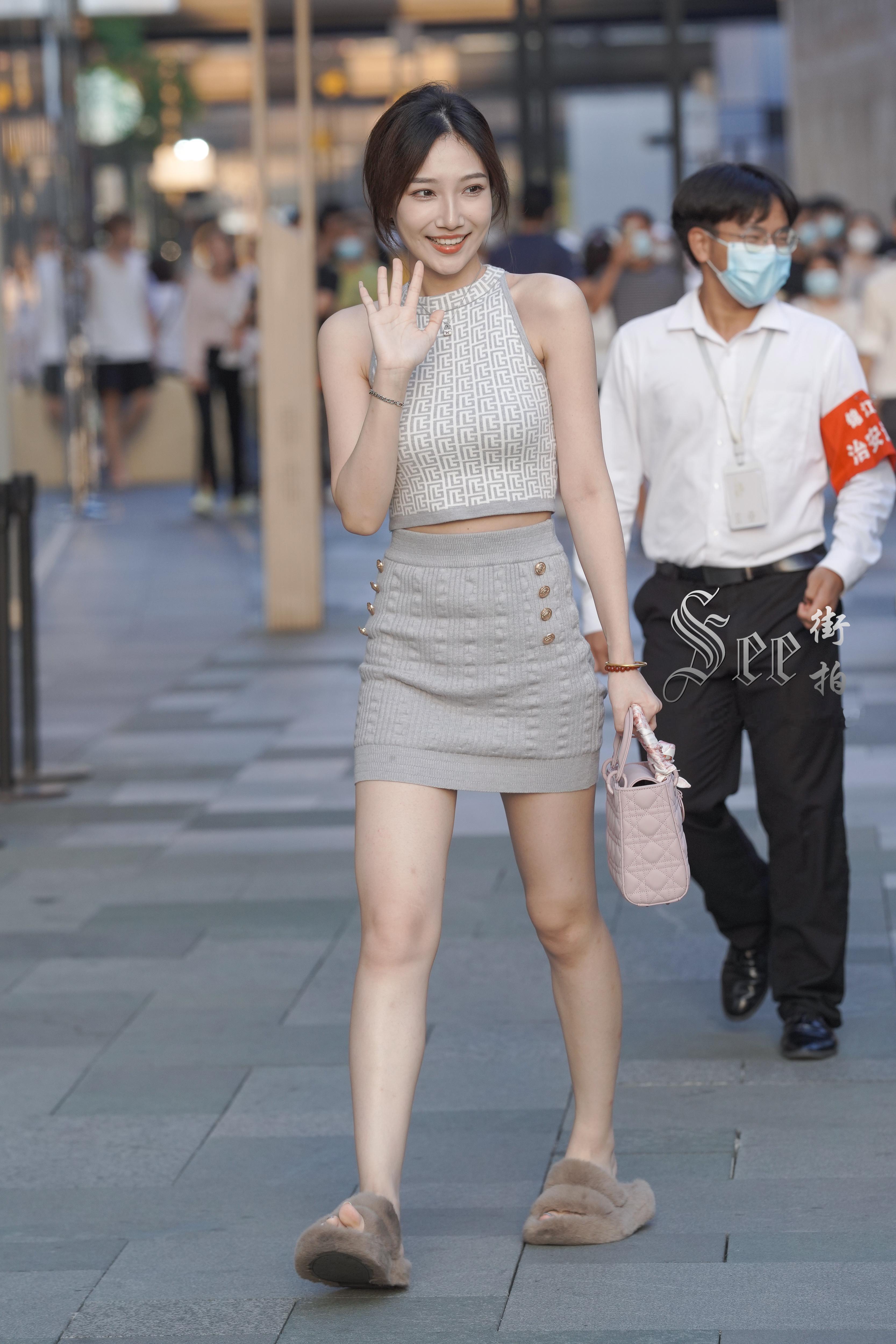 温婉优雅气质美~~​​​