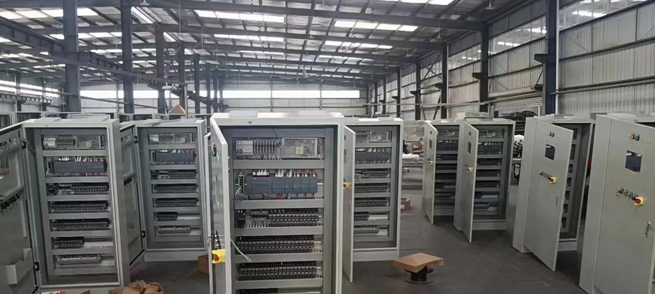感觉被套路了，老板明天让我不用来上班了，我问他为什么，我不是干的很好吗？老板说