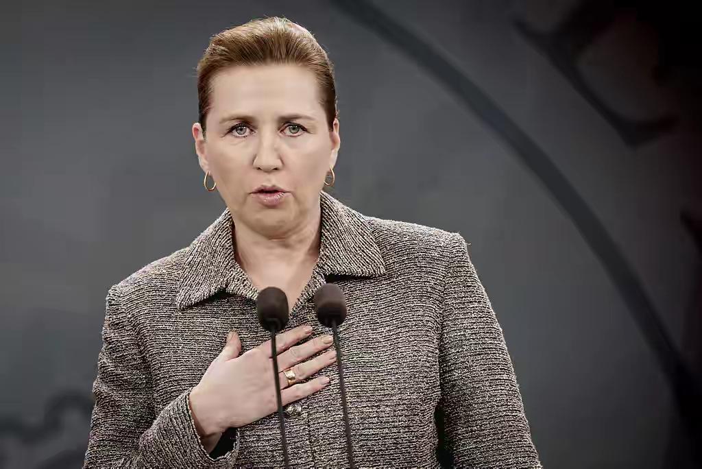 丹麦人做梦也没有想到，丹麦国家及其领土被一个欧洲人代表了并出卖了，在今天丹麦首都