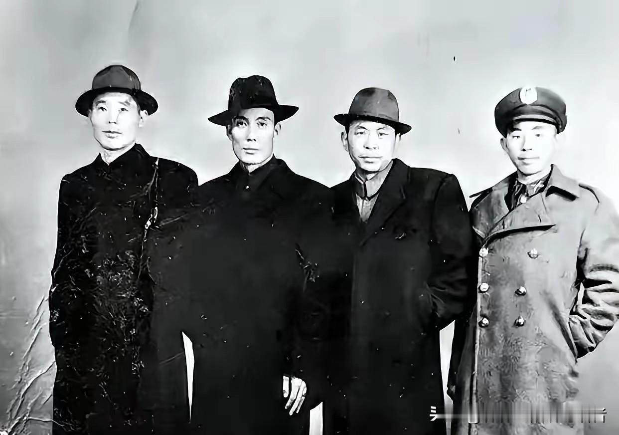 1934年，中央特科红队35人被一夜端掉，内鬼潜伏一年多，27名烈士宁死不屈共赴