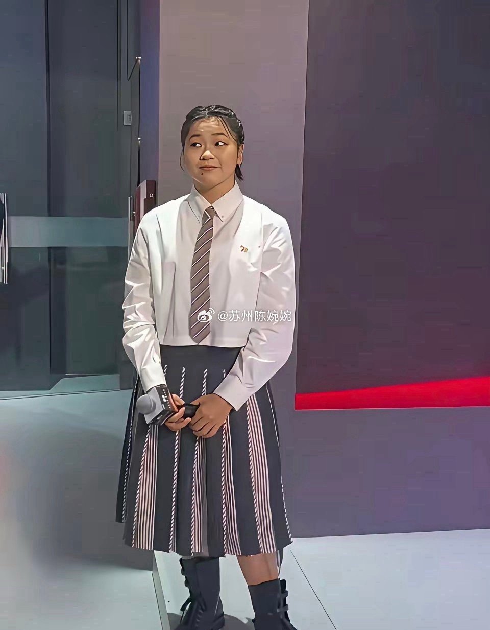 全红婵跳不跳水，已经不重要了。因为她已经代表中国队，拿到了两次奥运金牌，已经获得