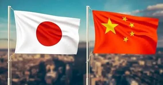 中日一旦擦枪走火，第一个倒下的可能不是军舰，而是我们的沿海经济命脉！最近真正