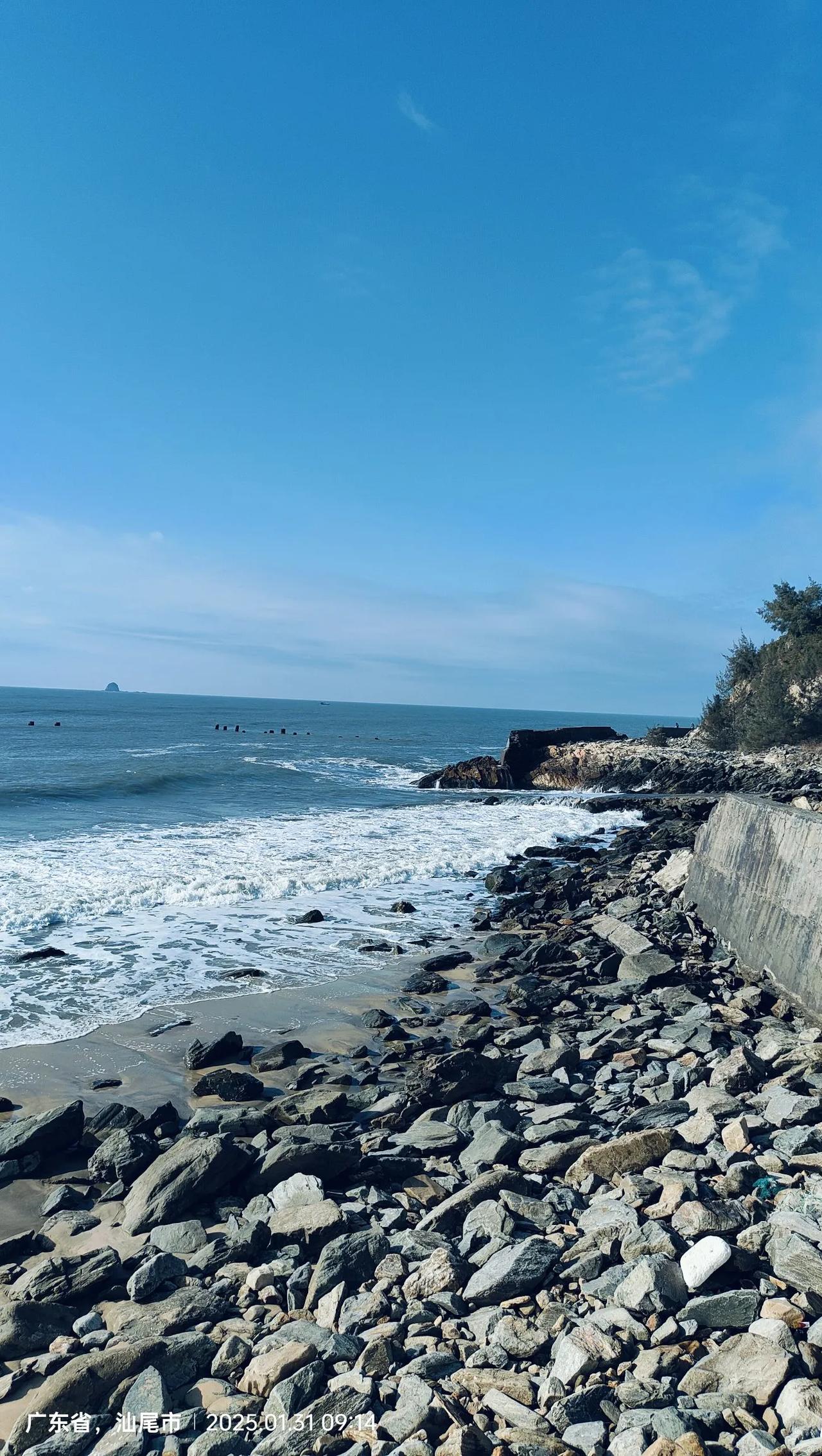 去上技校的本科毕业生，大学不会白读的最近看了有本科毕业生读技校的新闻，很多人一