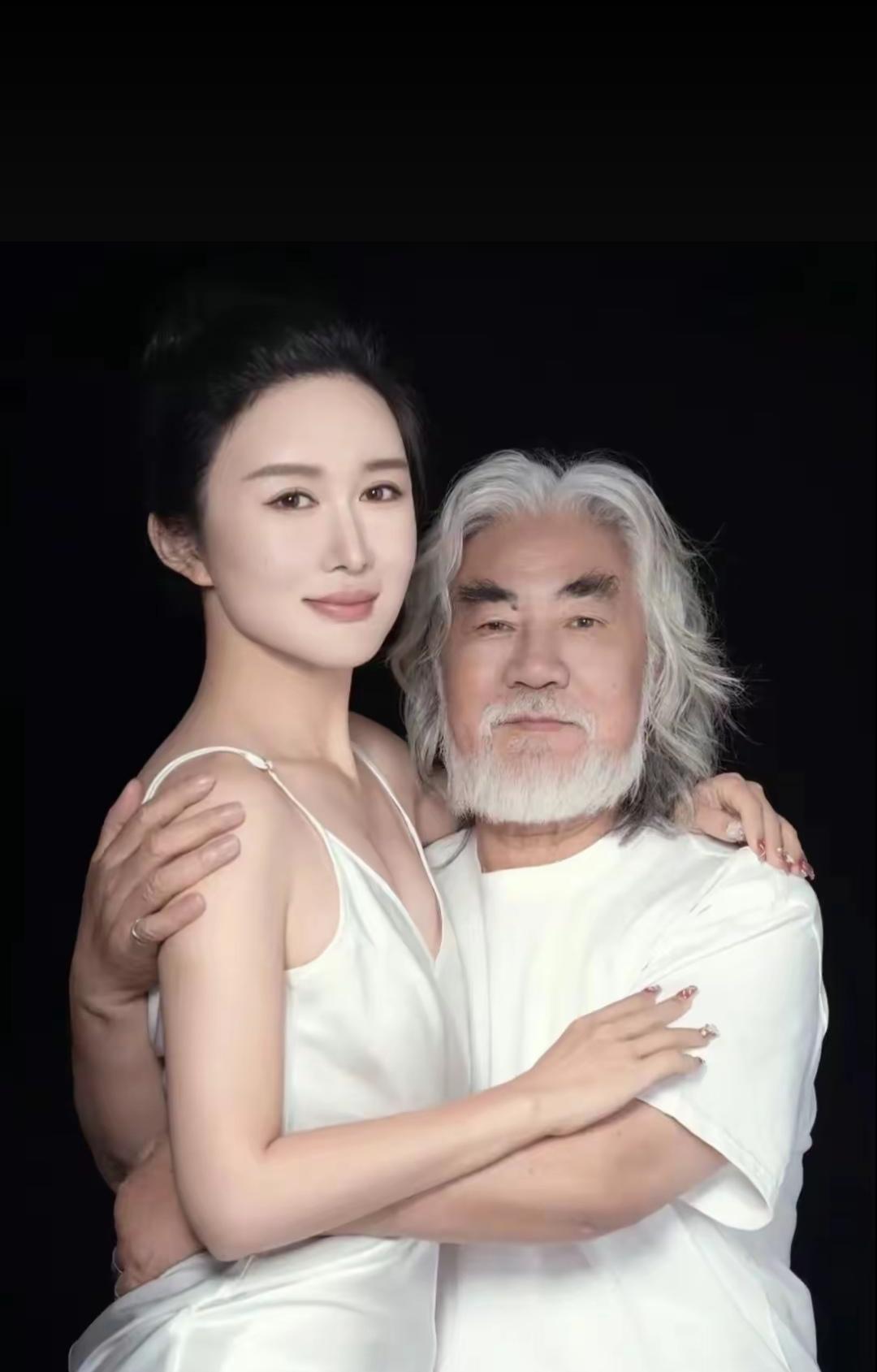 杜星霖夫妇与网友的对骂冲突还没有平息，这下更大的麻烦来了！张纪中前妻——樊馨