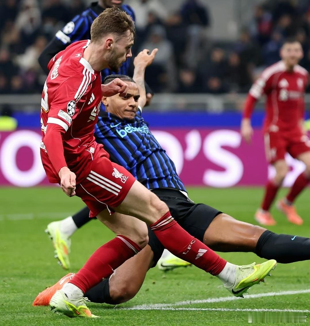 国米vs利物浦赛前采访热乎的！齐沃这波评价够实在～→不觉得利物浦在“困难