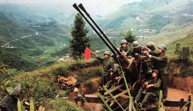 豺狼来了有猎枪！普京曾表示，中越712炮战之后，世界上再没有哪个国家敢轻视中国，