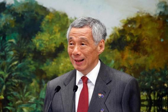 亚洲正在犯下滔天大错！新加坡外交家曾怒批：西方围堵中国时你们集体沉默，这是在自掘