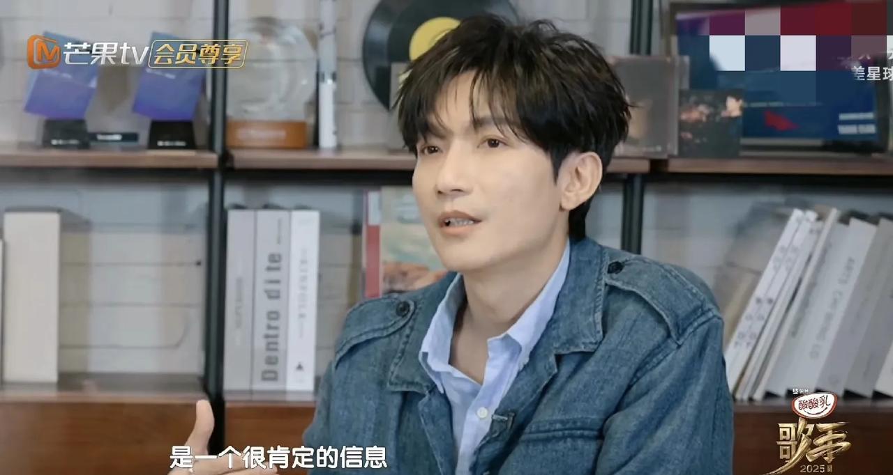 陈楚生的歌手日记，除了火星电台黄少峰之外，苏醒是唯一一个放出的声音。陈楚生在听