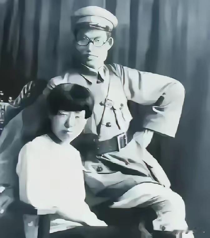 1940年延安最揪心的离婚：她丢下6个亲生儿女，却被所有人敬重一生1940
