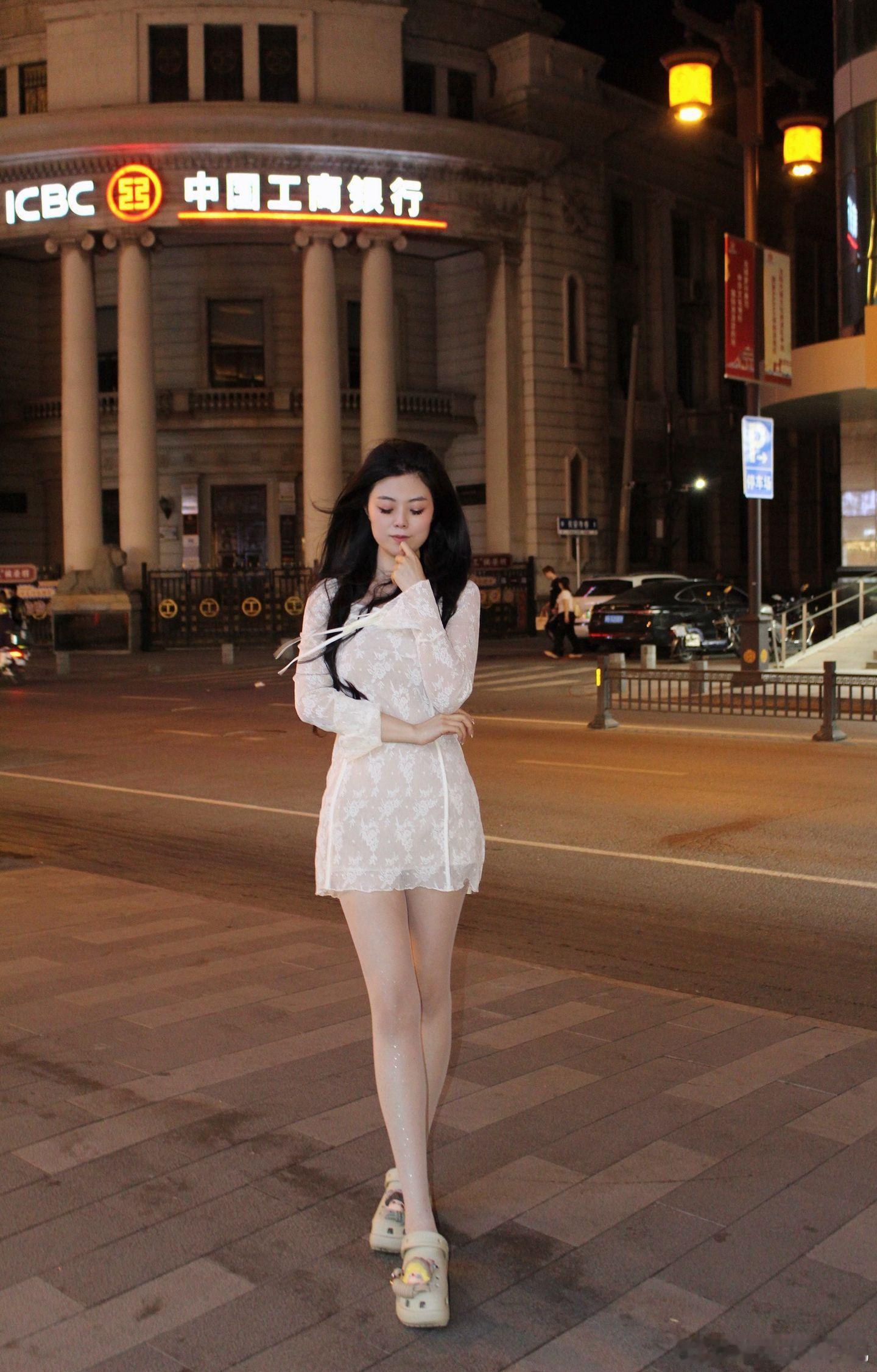 顶级街拍街拍美女
