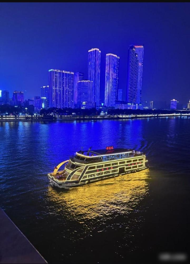 我儿子在医院当医生，他告诉我一个惊人消息，把我吓得够呛，他说：“妈，以后咱家任何