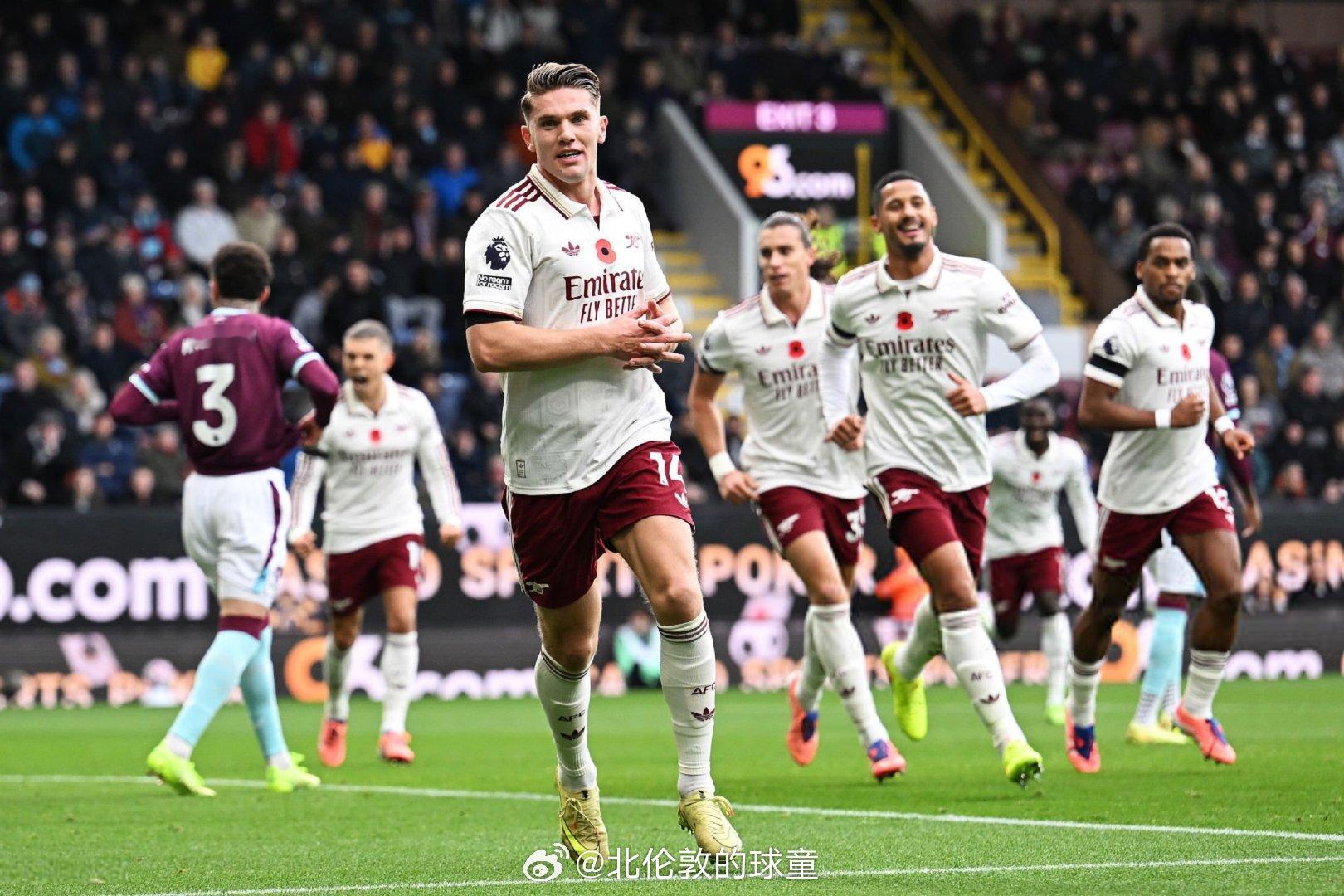 索尔·坎贝尔评价约克雷斯：“只要队友们能理解约克雷斯的跑位方式，同时他本人适应英