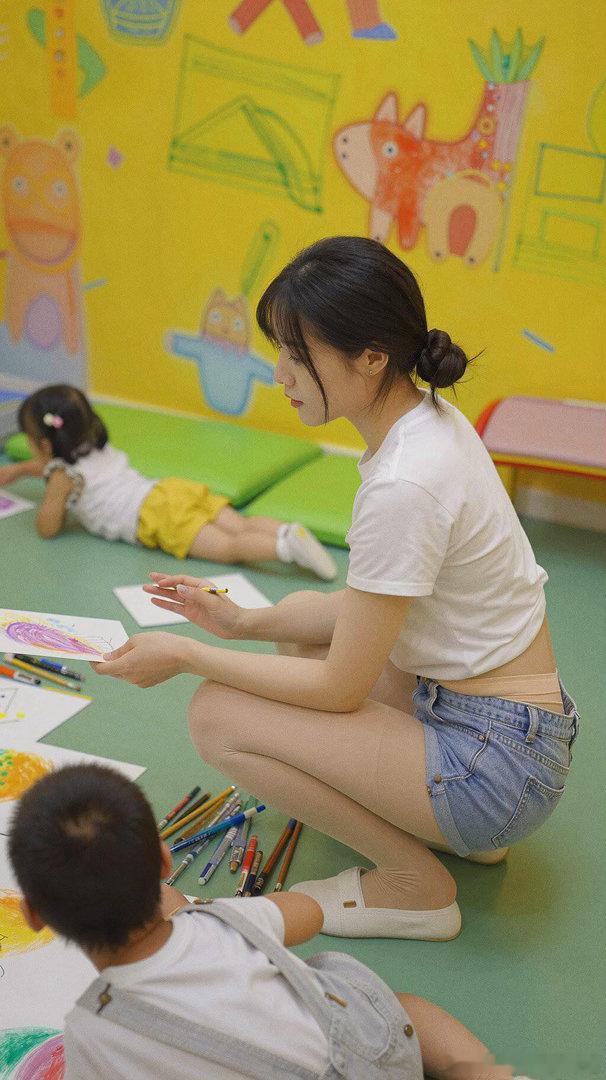 幼儿园老师，老师中的老师​​​