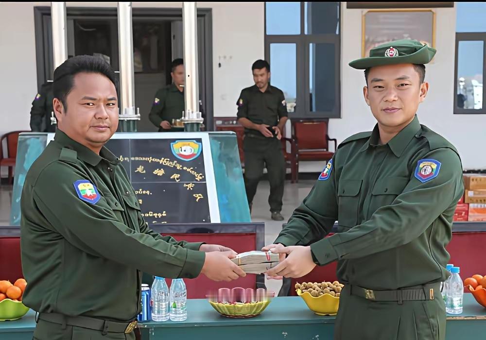 ​白应苍可谓是风光无限。白所成儿子在缅甸果敢地区独霸一方，非常地让人感到非常羡慕