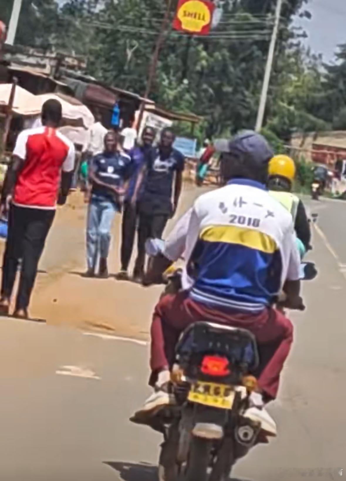 期中考试刚过，大家考的怎么样？记得我刚上高一的时候，第一学期期中考，我代数几何语