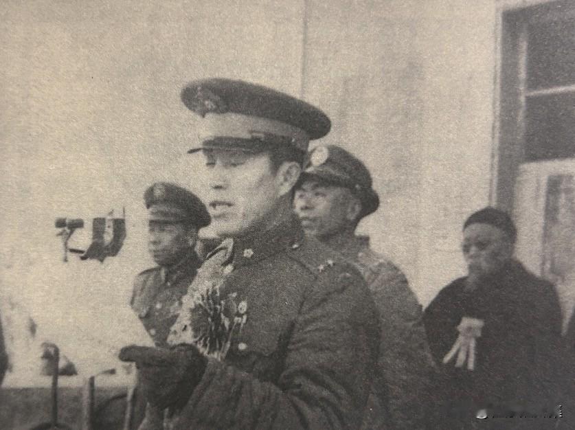 1948年5月，东北野战军对长春实施“久困长围”战略，切断城内守军与外界的联系。