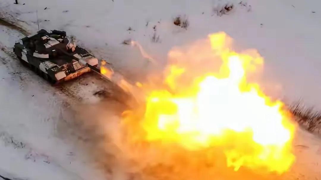 乌克兰三州局势加速变化，基辅面临艰难抉择。近期，乌克兰东北部的第聂伯罗彼得罗夫