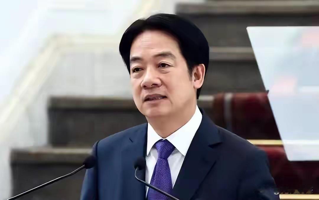 这三个家伙的底一扒，无一例外，都是吃里扒外汉奸的后代，父辈祖辈都是给日本鬼子做事