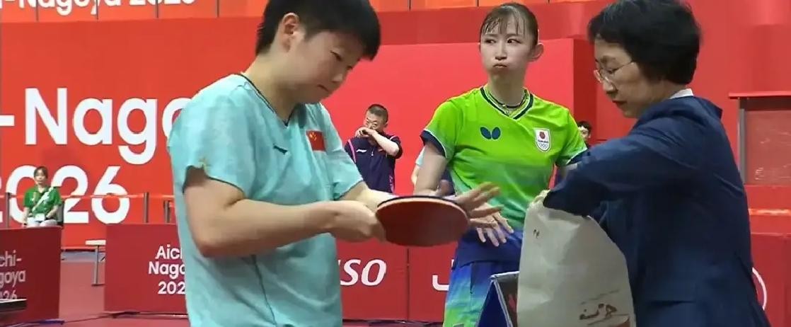 笑死我了！亚运会女团决赛国乒VS日乒首盘，早田希娜1:3不敌孙颖莎，输球的早田希娜没有不高兴更没有哭