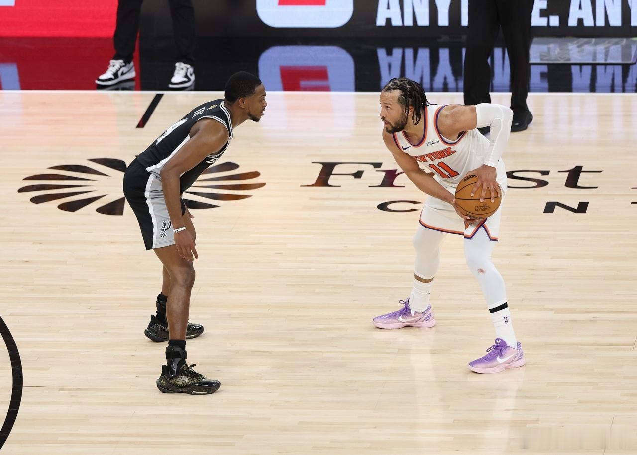6月9日讯NBA总决赛G3，马刺115-111战胜尼克斯，大比分来到1-2。福