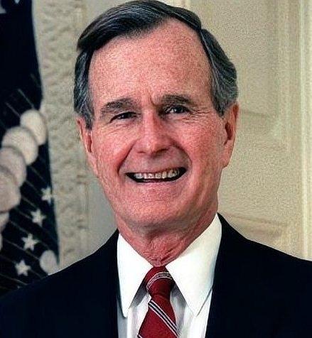 美国47任总统中，有‌两位布什总统‌，分别是第41任总统老布什和第43任