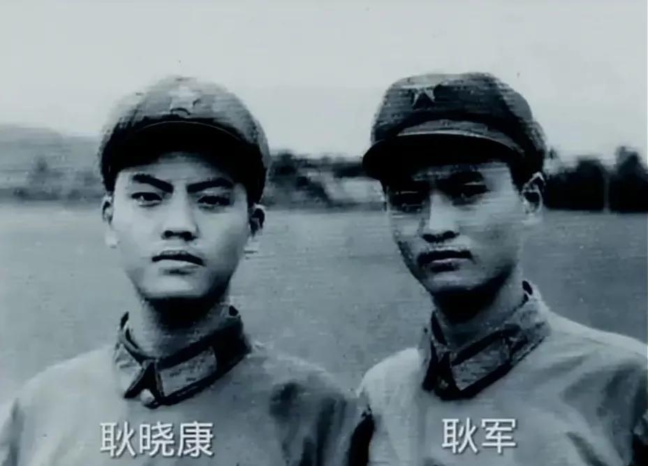 他们是中越自卫反击战中牺牲的兄弟烈士，他们给父母的诀别信中写着：“儿子不孝，如果