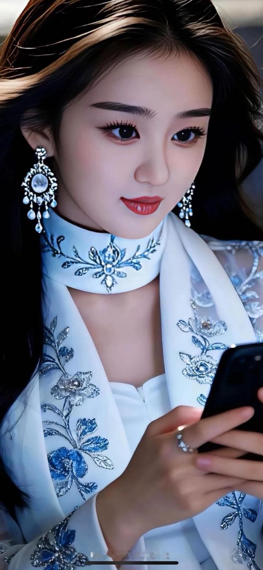 优雅蓝白刺绣连衣裙，尽显时尚与优雅！👗✨