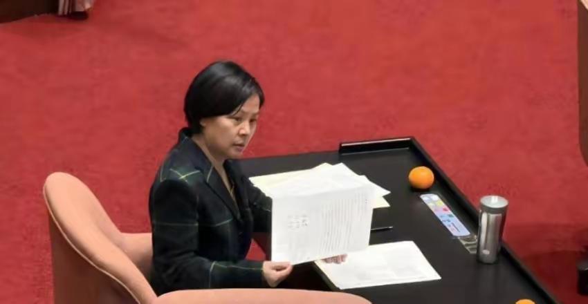 台湾民众党主席黄国昌：台湾根本就不承认中华人民共和国！​近日，台湾民众党籍陆配