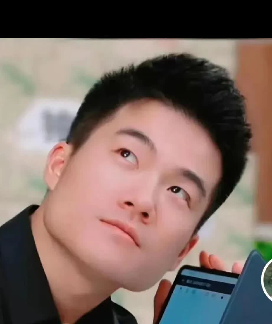 顿顿离开东方甄选，又为董宇辉加分了！顿顿离开东方甄选后，现在干嘛？我