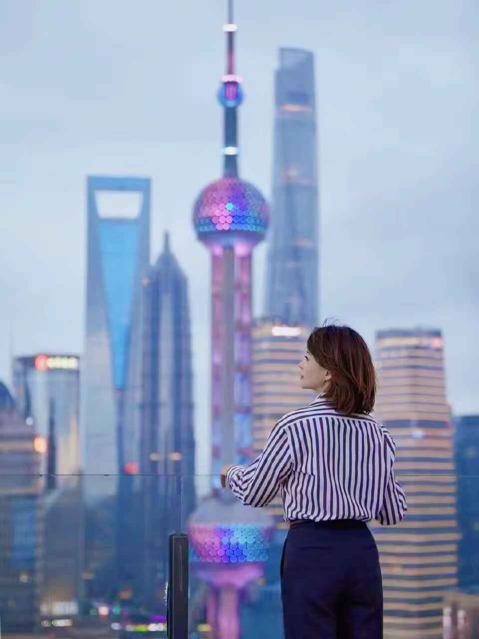 我少女时代的英雄主义。董卿