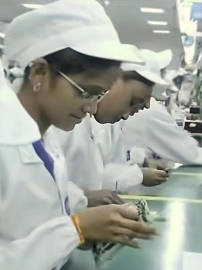 印度泄露iPhone18核心数据，苹果彻底无语了印度真是个神奇的国家，前不久