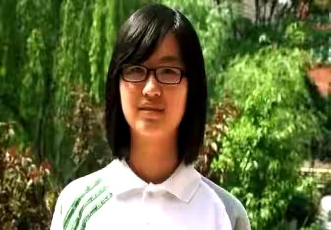17岁放着清北保送不要，转头自己申请美国学校，这姑娘是“飘”了吗？更离谱的是，