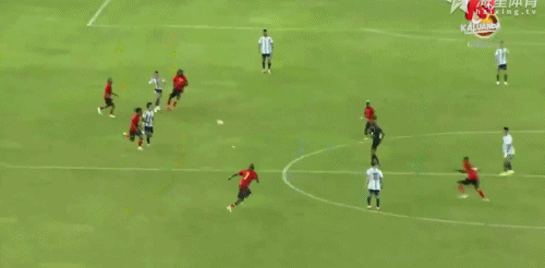 梅西破门！！阿根廷2比0！！