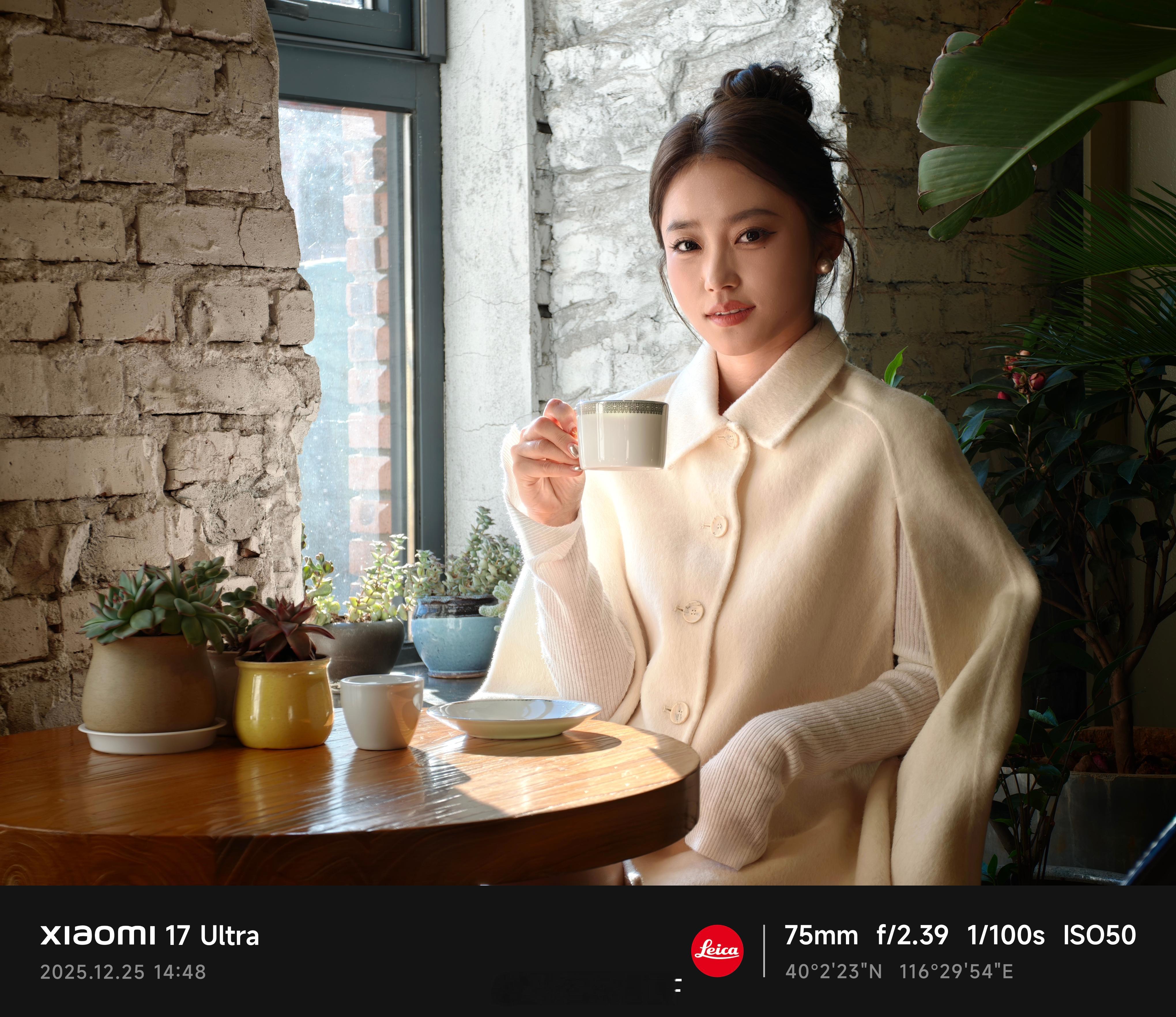 小米17Ultra这组人像大家觉得怎么样🤗🤗小米的人像好像会把环境光影变柔和