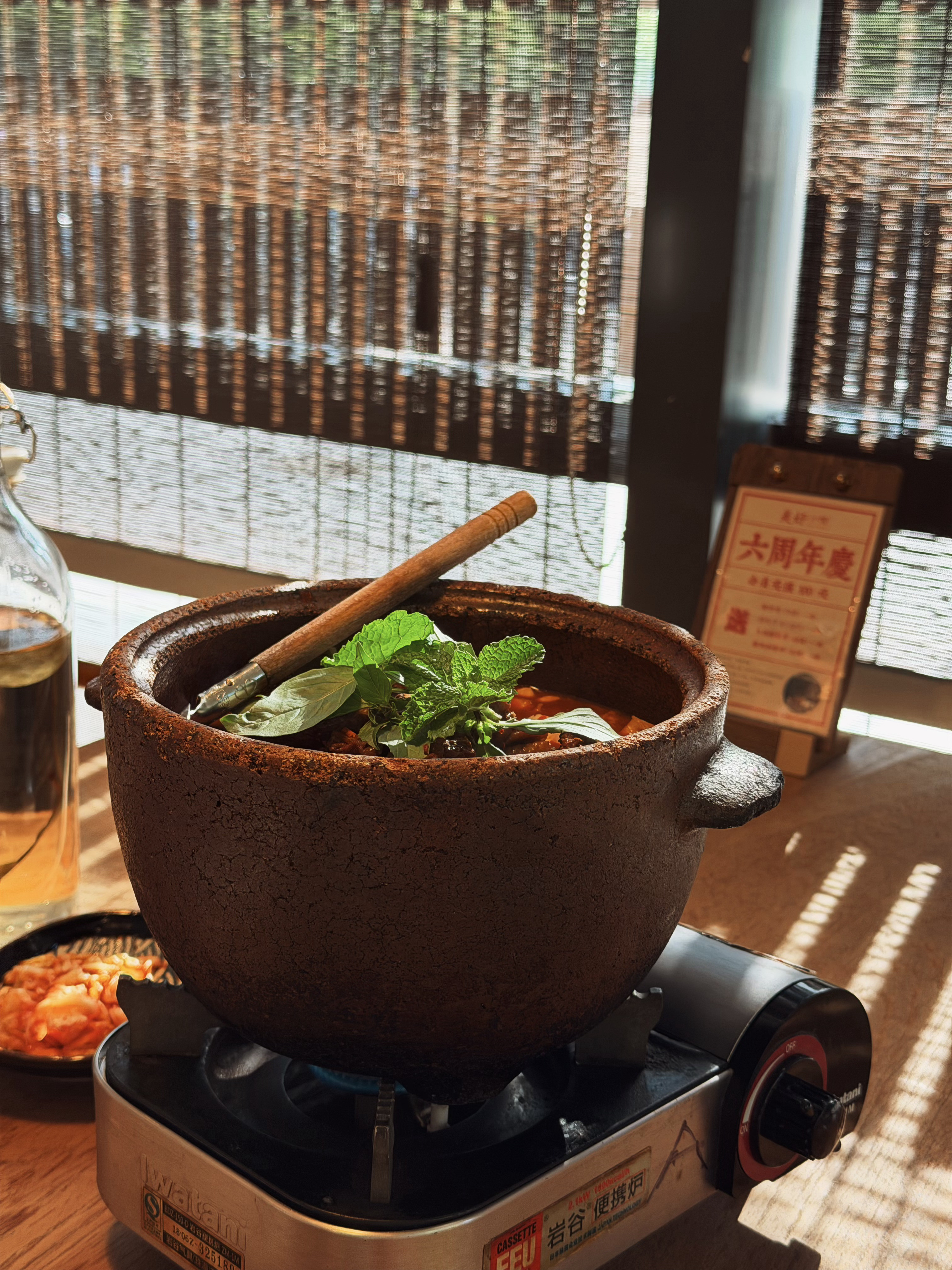 晚餐，味道不错能吃下午茶的环境里，把正餐给吃了，蛮好。