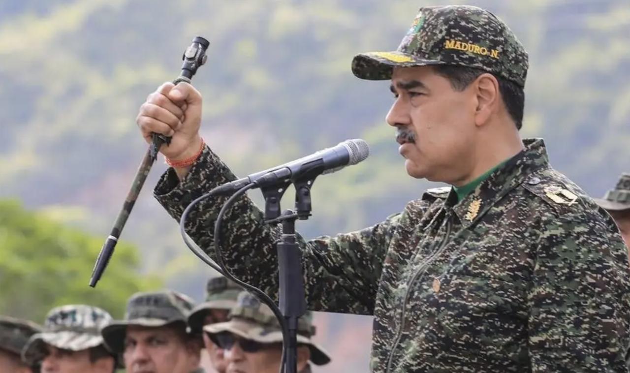 这是谁下的命令，必须要彻查。按照委内瑞拉少校埃德加·佩雷拉所说，在美军入侵委