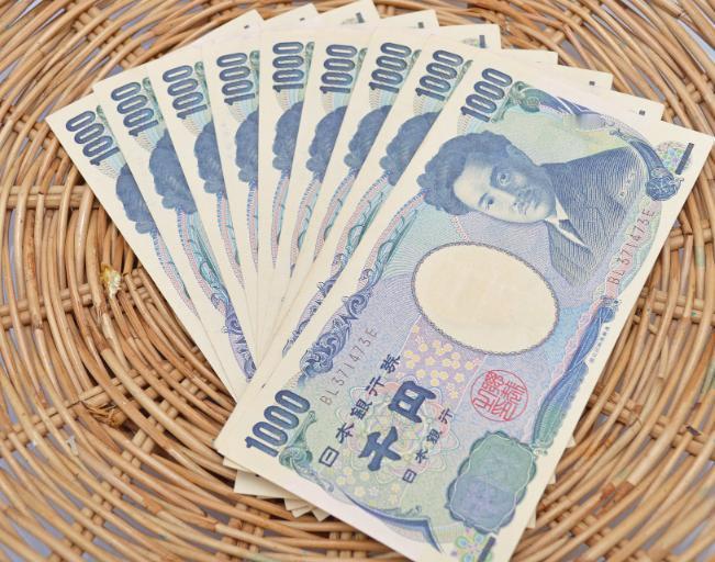 日本求饶也晚了？中方不救，特朗也救不了！全世界都没料到，高市突接噩耗，该来的报应