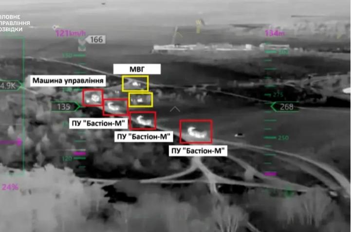 图文：乌军摧毁位于克里米亚的俄军锆石高超音速导弹发射器乌克兰军事情报机构表示