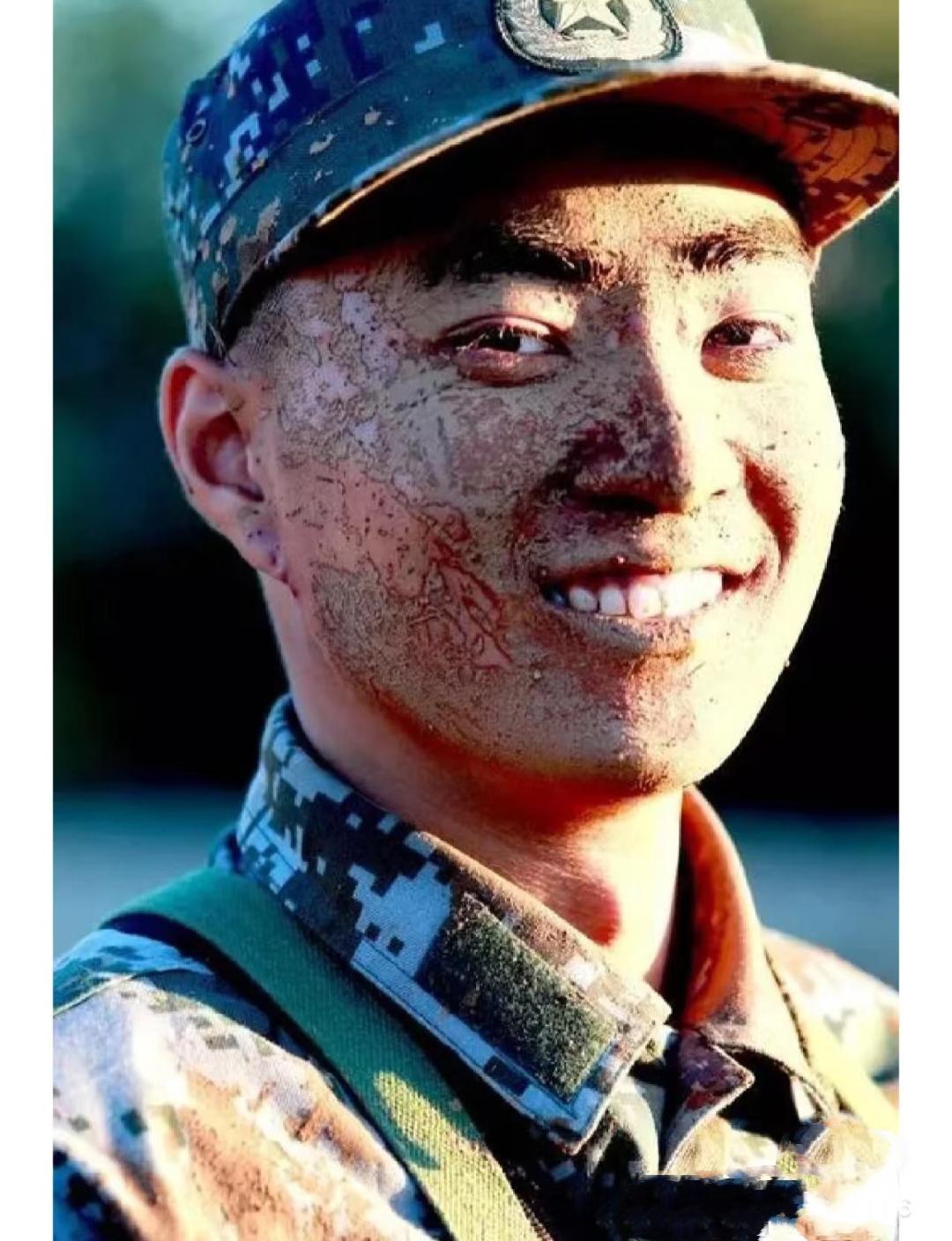 出生时母亲因为难产去世3岁父亲开货车出了车祸是奶奶从小把他养大，现在十八岁