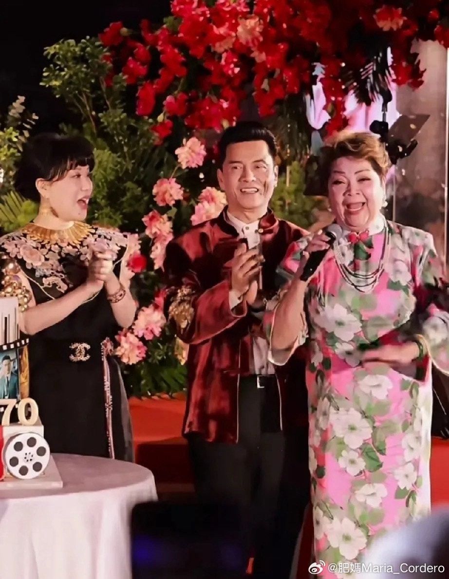 吕良伟70大寿半个娱乐圈都来了！现场又唱又跳头发乌黑，竟公开表白老婆是“下凡仙女