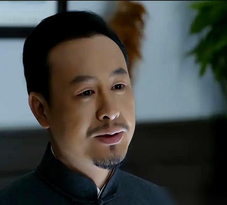 我勒个去，这事儿就透着一股子邪门。一部压了7年的老剧，你琢磨琢磨，7年！居然能让