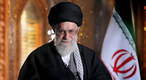 所有人都问哈梅内伊为什么不躲——但换一个角度看，一个统治伊朗37年的政治老手，会