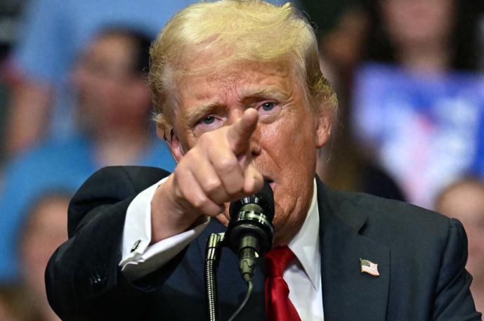 43天停摆落幕，民主党输到裤衩都没了？11月12日，美国众议院的投票，给持续