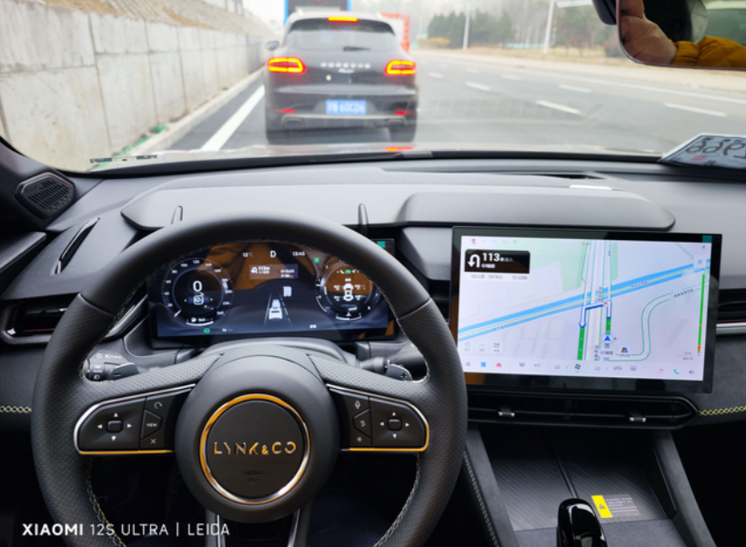 新提的1.5t劲pro领克03，提车时11公里，加满油开了三天，总共开了136