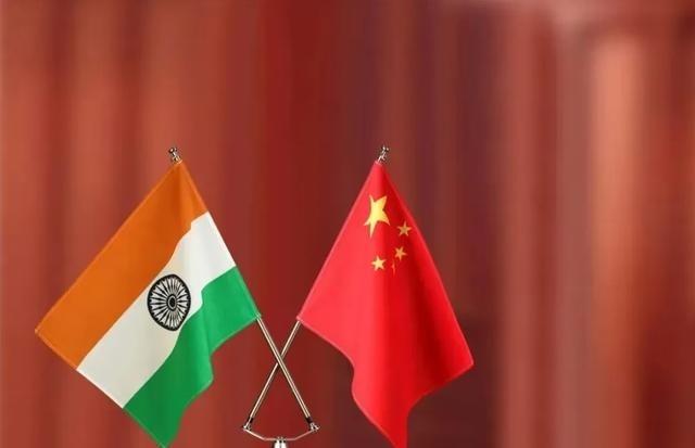 印媒：现在的中国，印度已经得罪不起！据印度媒体报道，在遭到特朗普关税惩罚之后，印