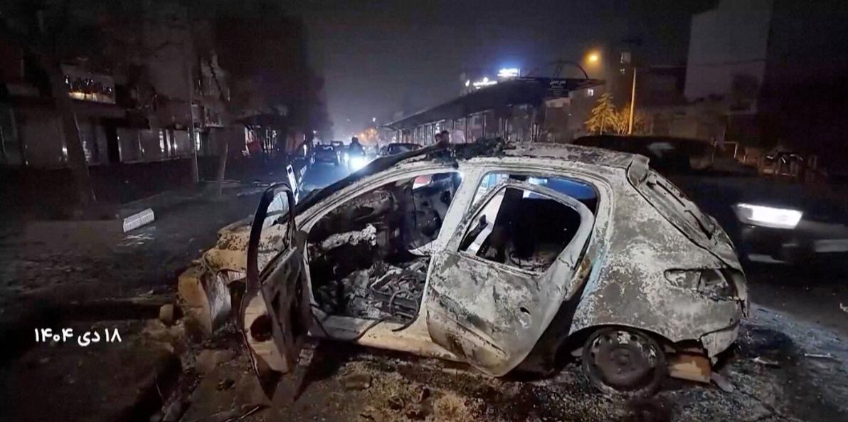 以色列突然反对进攻伊朗，给出的一条理由令白宫沉默，中方的警告奏效了！特朗普摩