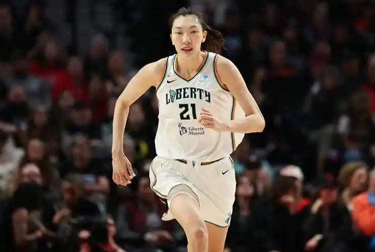 名单揭晓！亚运女篮阵容出炉，韩旭、李月汝缺席背后原因曝光我认为，这份中国女篮